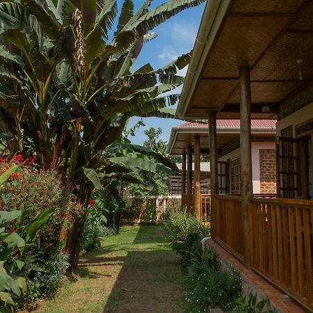 Villa Kaswa Guest Farm Fort Portal Exterior foto