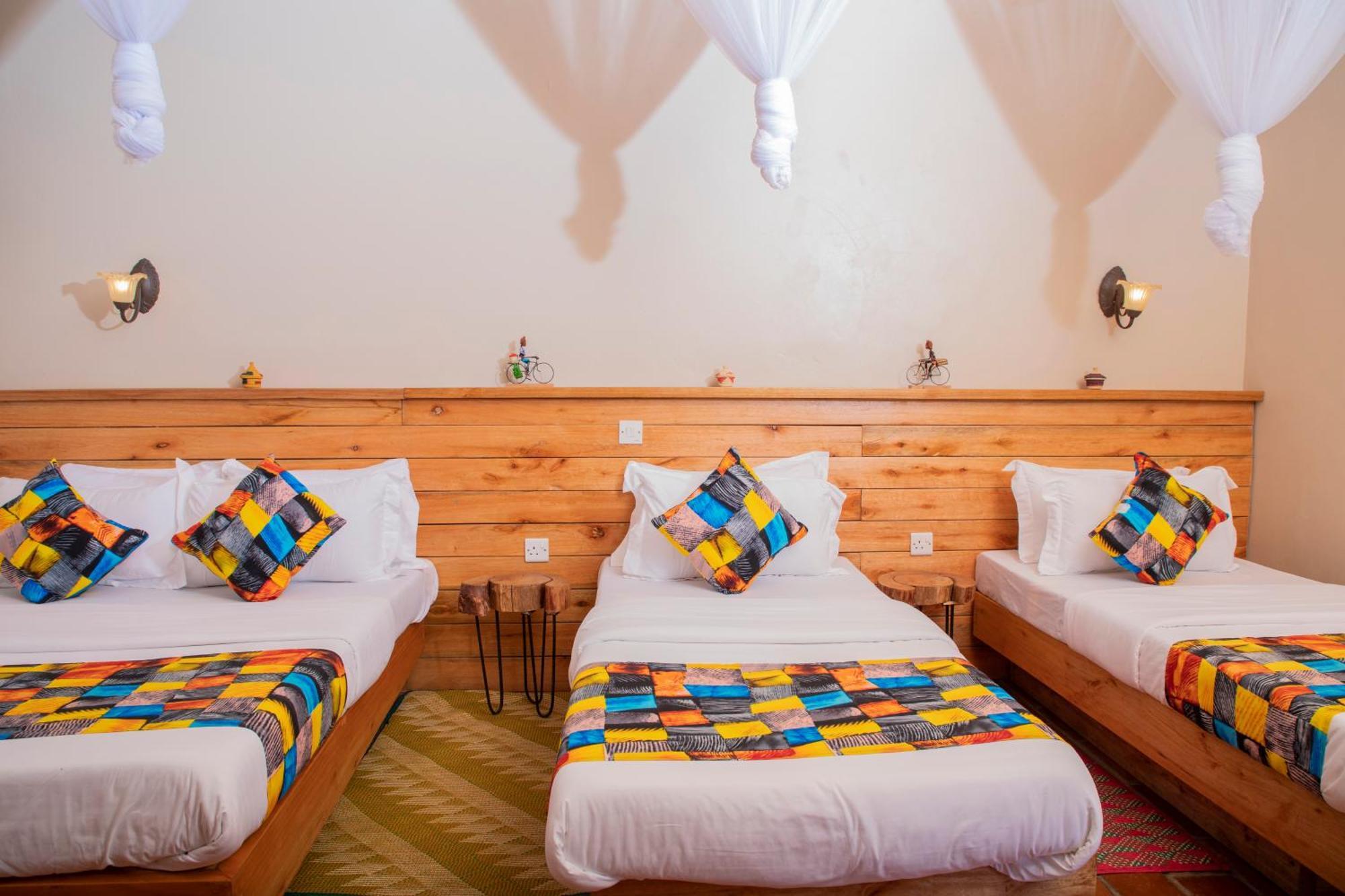 Villa Kaswa Guest Farm Fort Portal Exterior foto